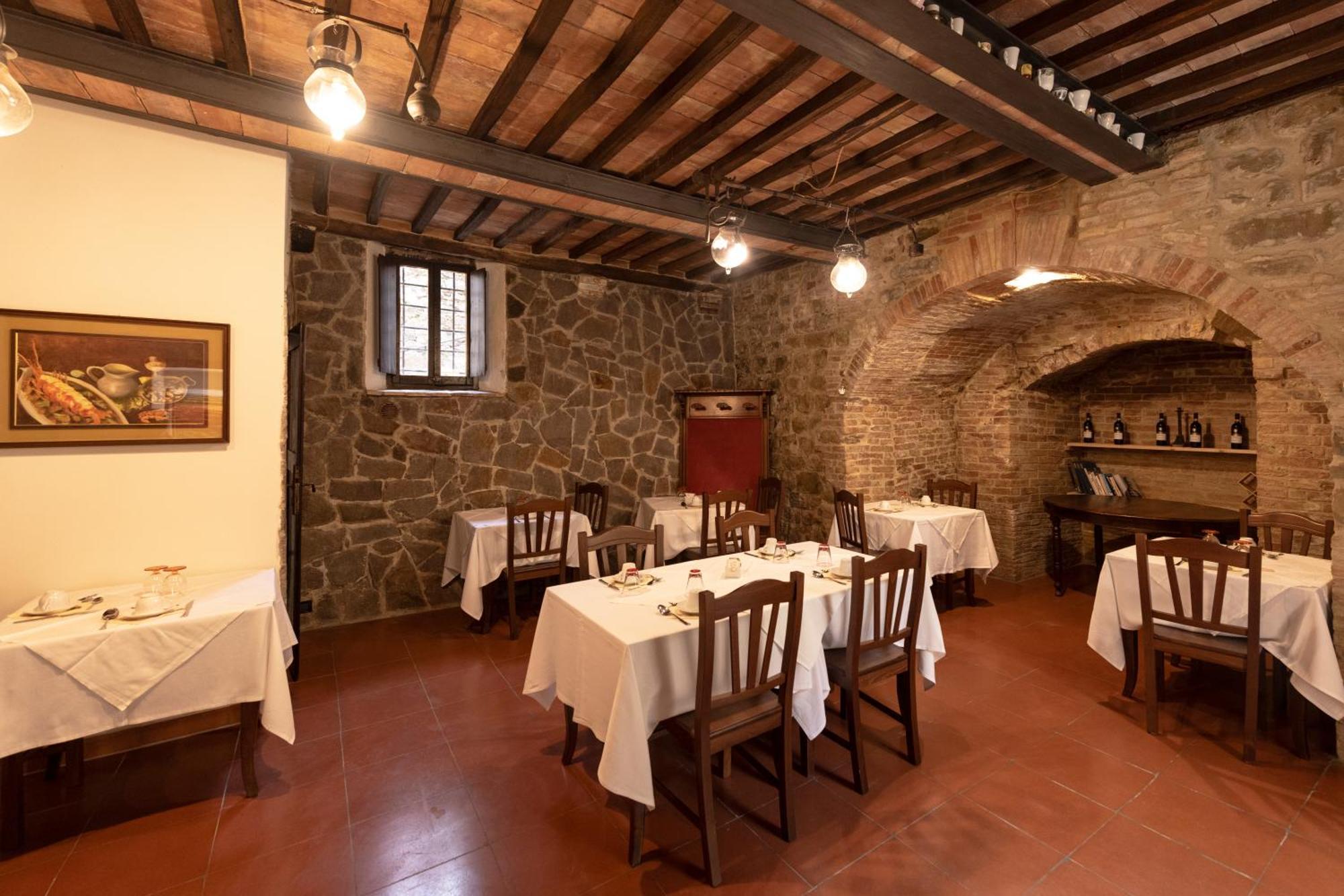 مبيت وإفطار مونتالشينو Il Palazzo Del Cardinale المظهر الخارجي الصورة