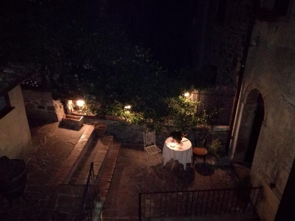 مبيت وإفطار مونتالشينو Il Palazzo Del Cardinale المظهر الخارجي الصورة