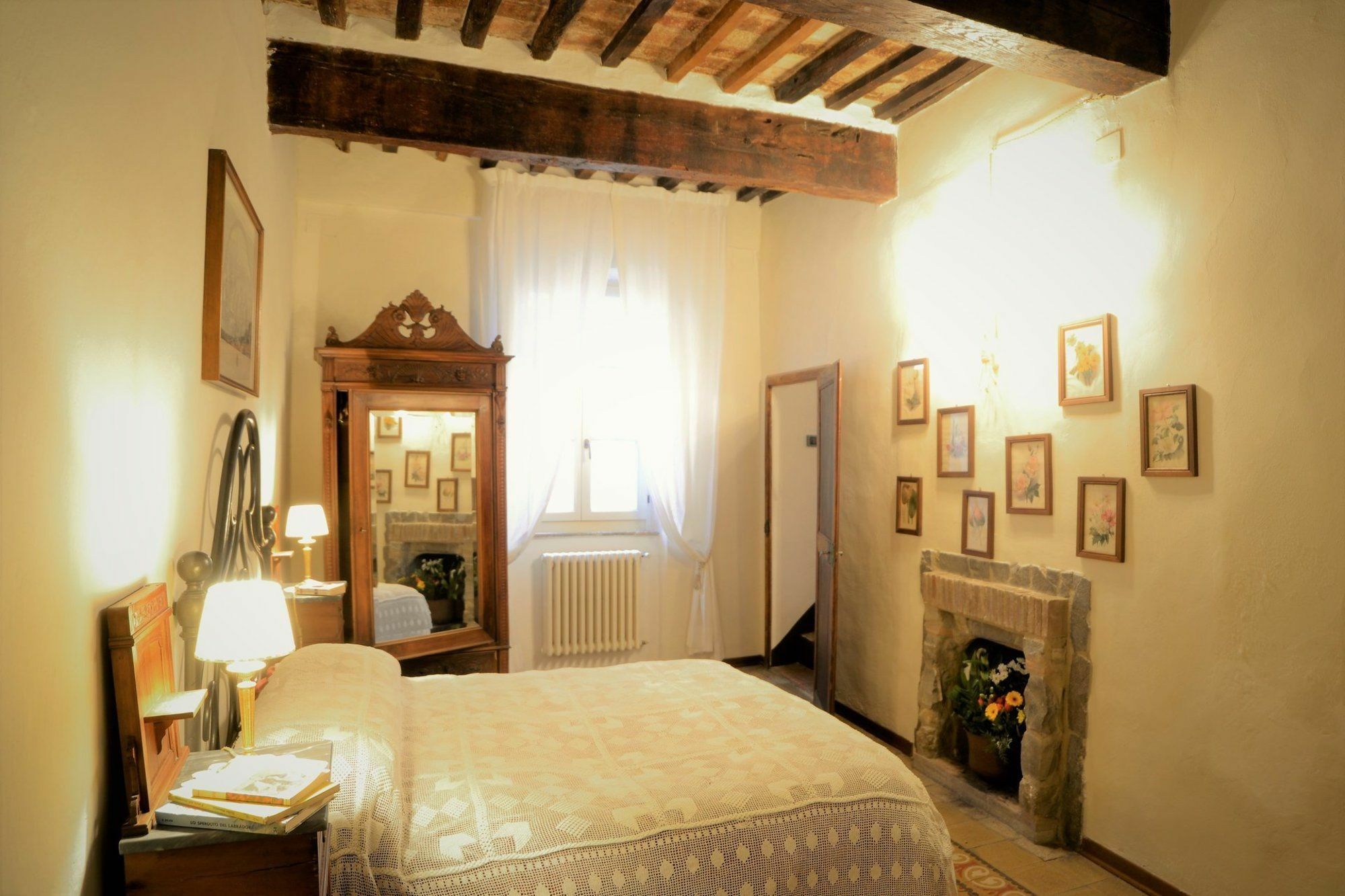 مبيت وإفطار مونتالشينو Il Palazzo Del Cardinale المظهر الخارجي الصورة